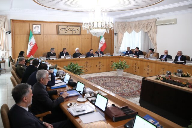 آیین‌نامه واردات دارو و تجهیزات پزشکی تصویب شد /موافقت با افزایش مبلغ ریالی جزای نقدی بدل از حبس