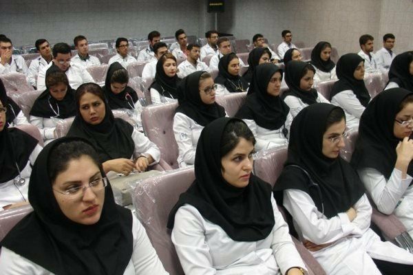 دانشجویان دوره دکتری عمومی ملزم به گذراندن “دروس طب سنتی” شدند
