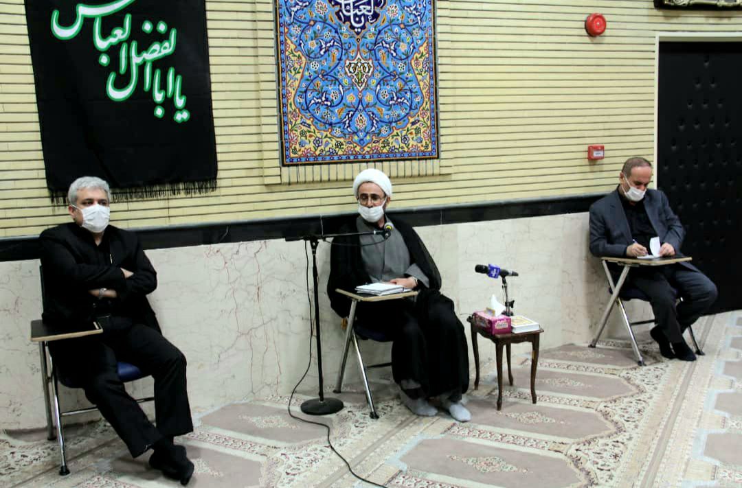 امام جمعه ایلام: اقتصاد دانش بنیان لازمه توسعه استان است/نیروهای جوان تحصیل کرده تبدیل به فرصت شوند