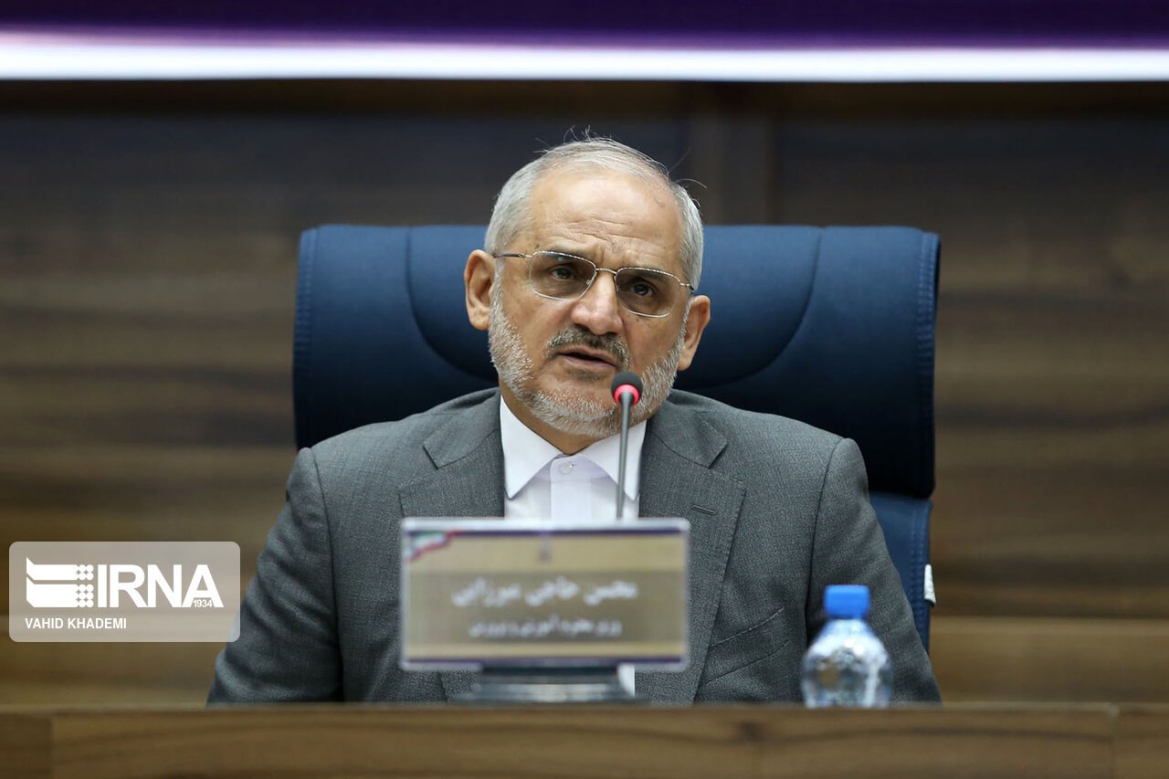 مجلس وزیر آموزش و پرورش را فراخواند