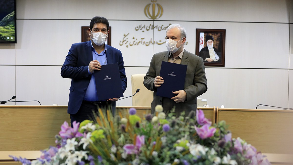 امضای تفاهم‌نامه میان جمعیت هلال‌احمر و وزارت بهداشت برای مقابله با کرونا/تشدید غربالگری مهمترین مولفه در کنترل و کاهش ابتلا به کرونا
