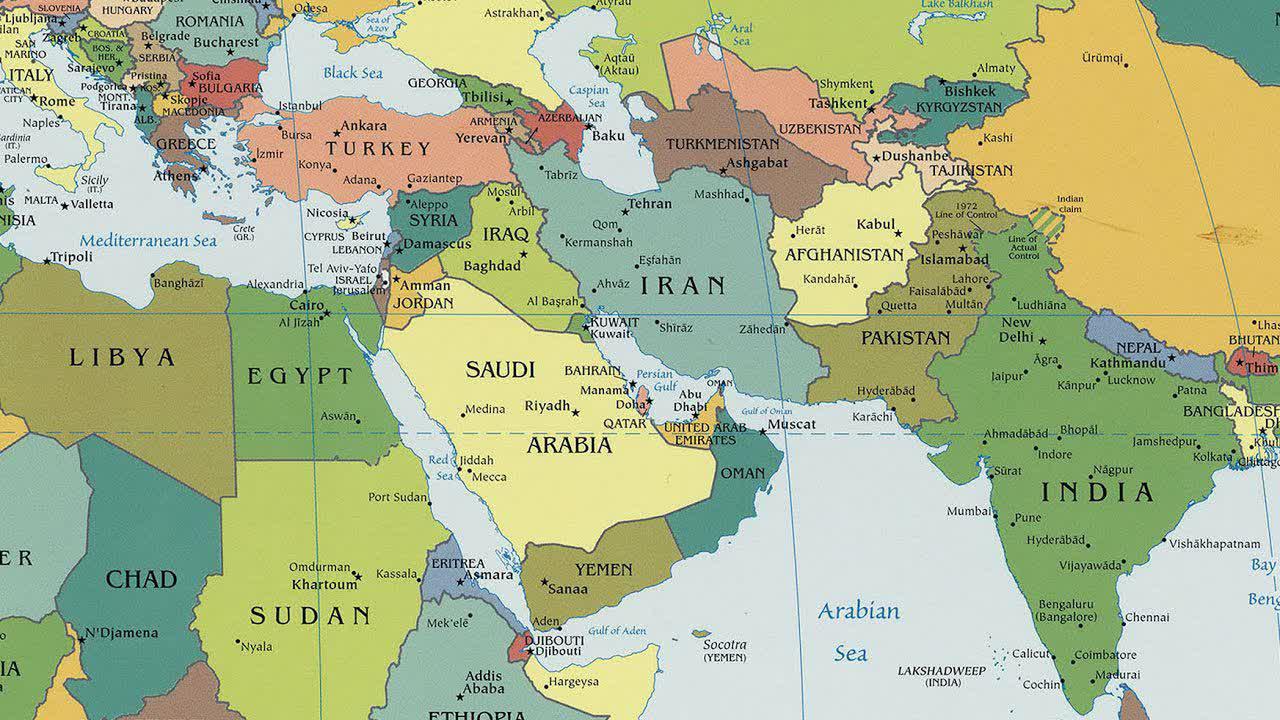«  تبعیت یا عدم تبعیت ایران از قواعد کشورهای غرب و شرق   »