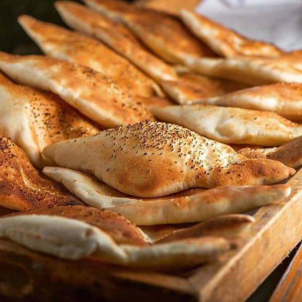 قیمت نان باید به نرخ قبلی بازگردد/آرد یارانه‌ای به نانوایی‌های صمون‌پز ایلام باز می‌گردد