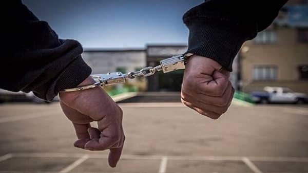 متهم میلیاردی پس از ۱۰ سال فرار در ایوان دستگیر شد