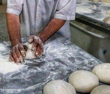 ۴۰۰ کیسه آراد مازاد بین نانوایی های شهرستان دهلران توزیع شد