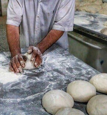 ۴۰۰ کیسه آراد مازاد بین نانوایی های شهرستان دهلران توزیع شد