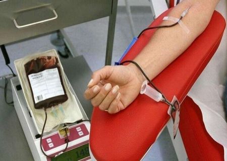 پیگیری احداث مراکز انتقال خون در شهرهای استان ایلام
