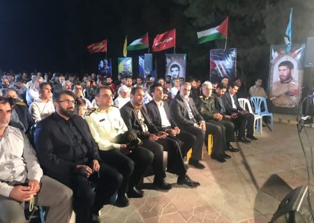 یادواره ۷۲ شهید بمباران سال ۶۴ ملکشاهی برگزار شد