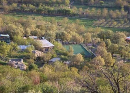 عملیات راه‌دسترسی به منطقه تفریحی گردشگری بان‌طولاب بخش سیوان ایلام آغاز شد