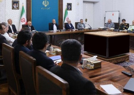 پزشکیان: مردم باید در جریان ابعاد سیاست‌های مدیریت سوخت قرار گیرند