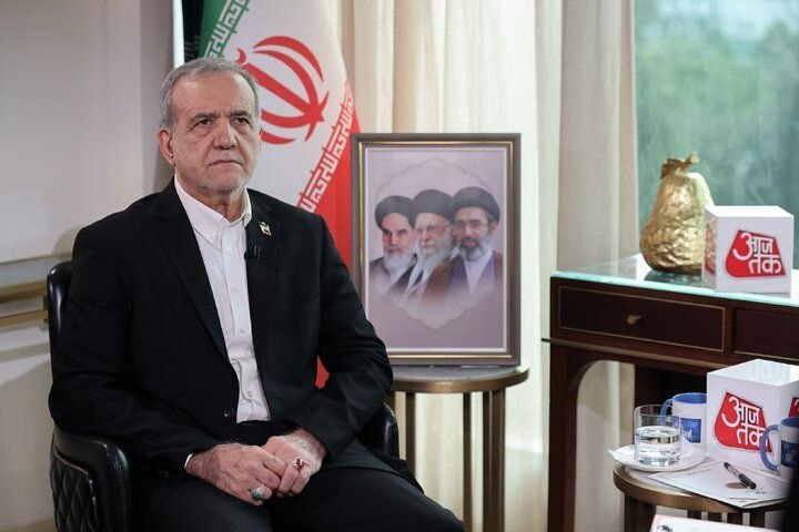 پزشکیان: تنگه هرمز باز خواهد شد به شرط آنکه آمریکا دست از محاصره و تجاوز بردارد