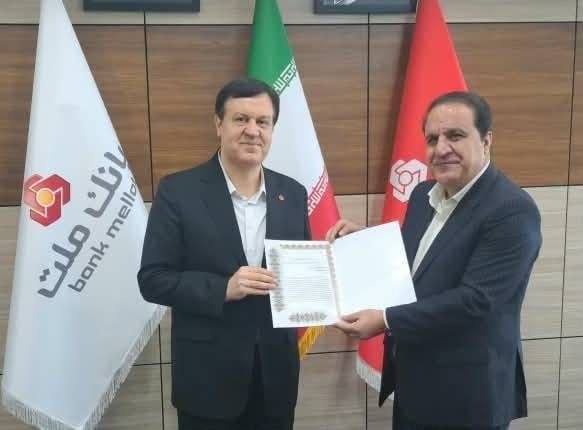 تجلیل استاندار ایلام از مدیرعامل بانک ملت